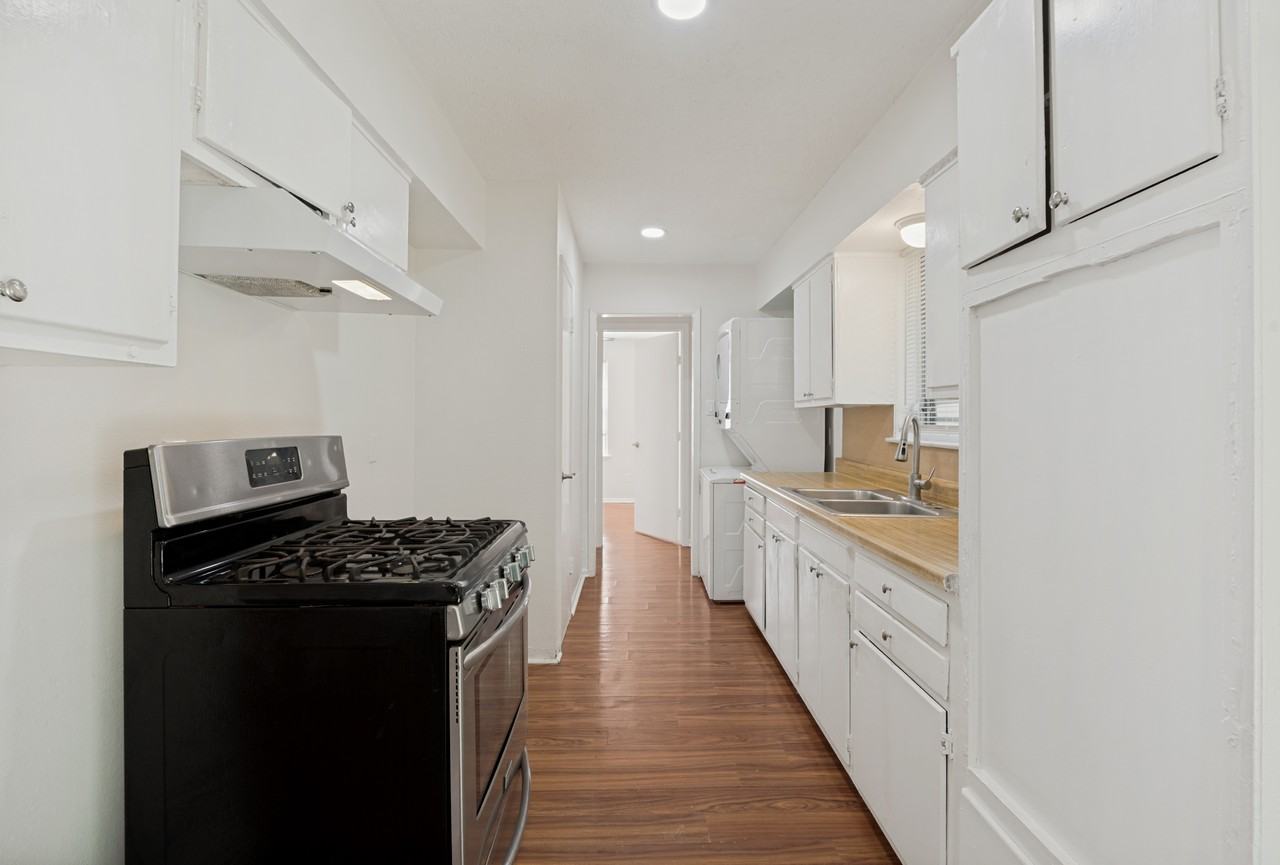 1818 Highland Dr #NA - Photo 6 of 26