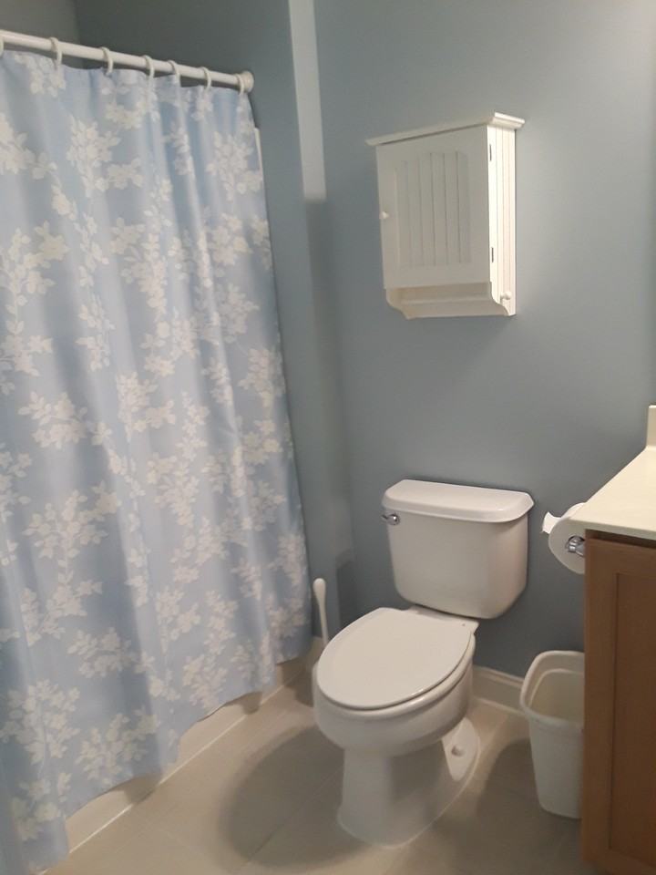 3000 Fountainview Cir #310 - Photo 7 of 8