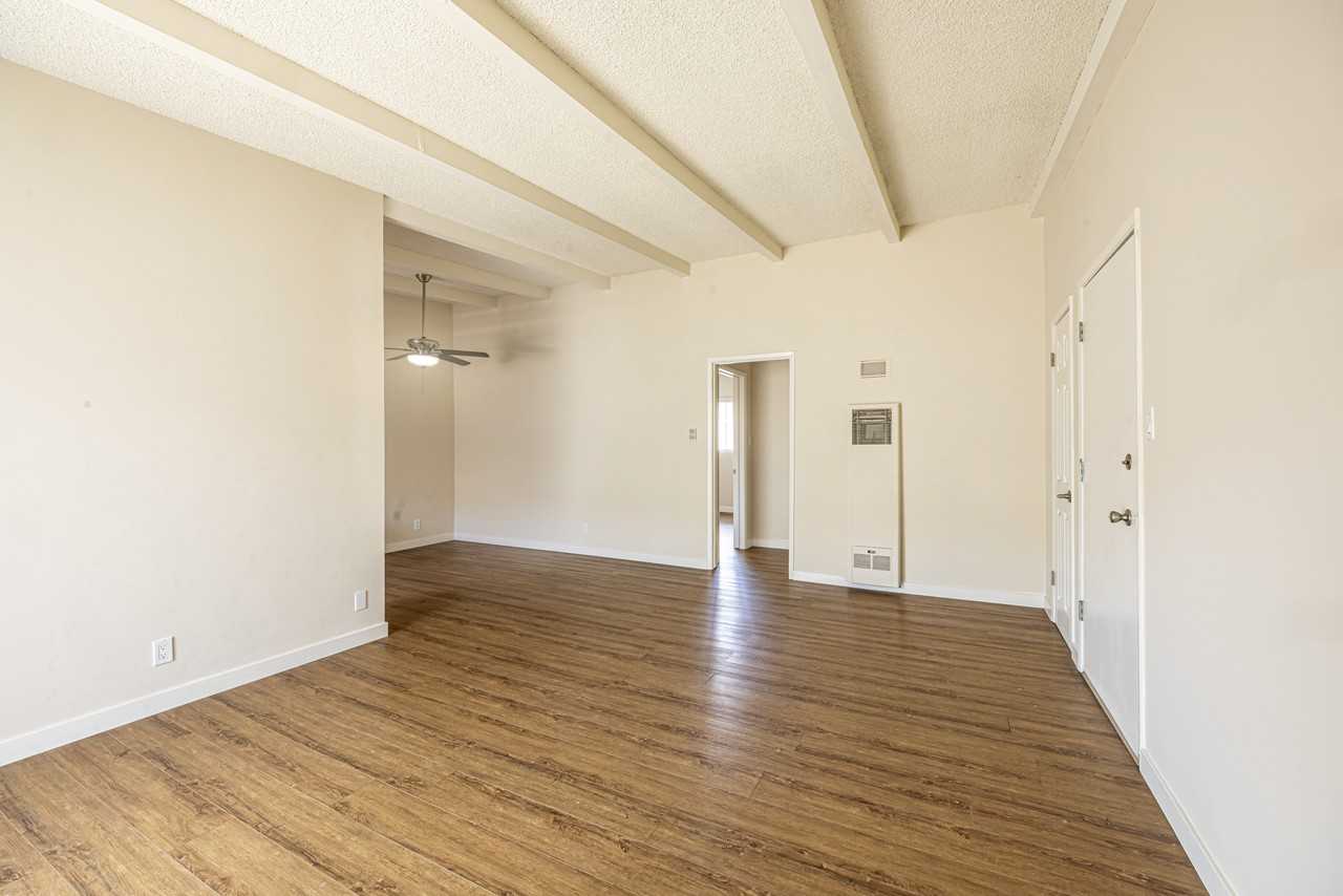 3722 Mentone Ave #8 - Photo 4 of 14