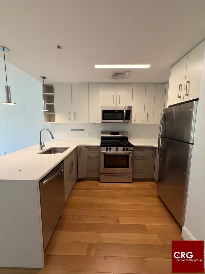 150 Camden St Unit 151 #U206