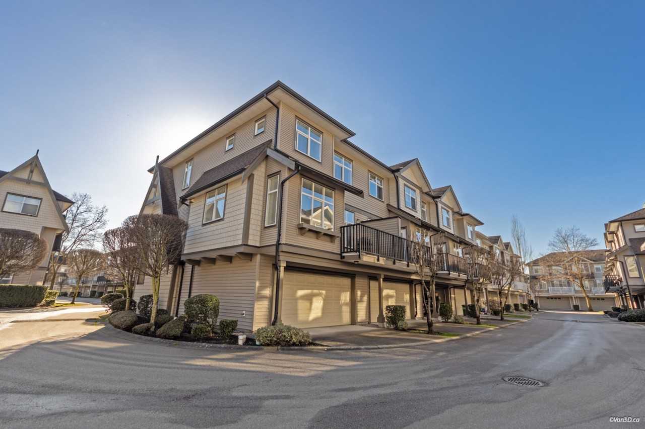 7288 Heather Street #92 - Photo 4 of 11