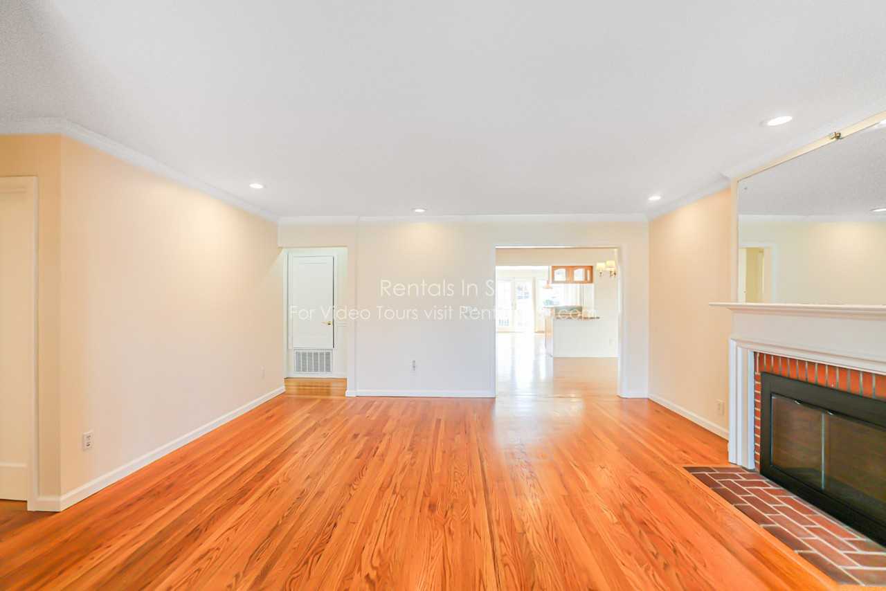 1677 Holly Ave - Photo 5 of 28