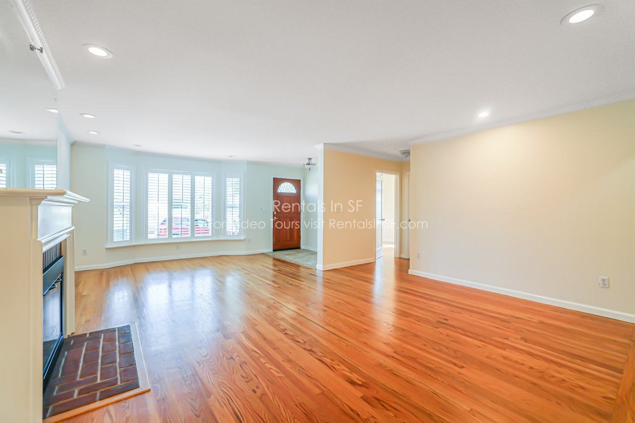 1677 Holly Ave - Photo 6 of 28