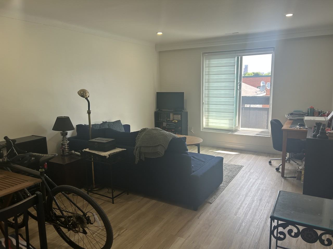 1 Hamilton Avenue North #301 - Photo 2 of 10