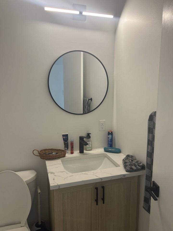 1 Hamilton Avenue North #301 - Photo 6 of 10