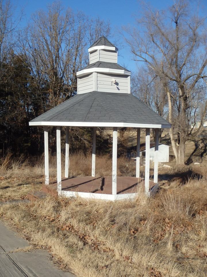 110 Cedar Circle Dr #NA - Photo 2 of 2