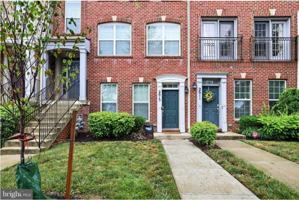 featured image of 2613 Campus Way N #46
