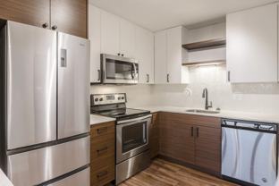 1220 S Michigan Ave - Photo 1 of 1