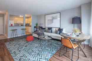 1220 S Michigan Ave - Photo 1 of 1