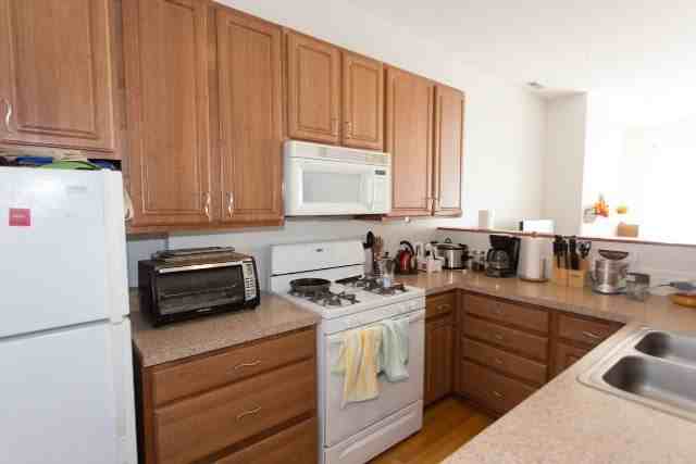 1424 W Belmont Ave #AW9 - Photo 3 of 14