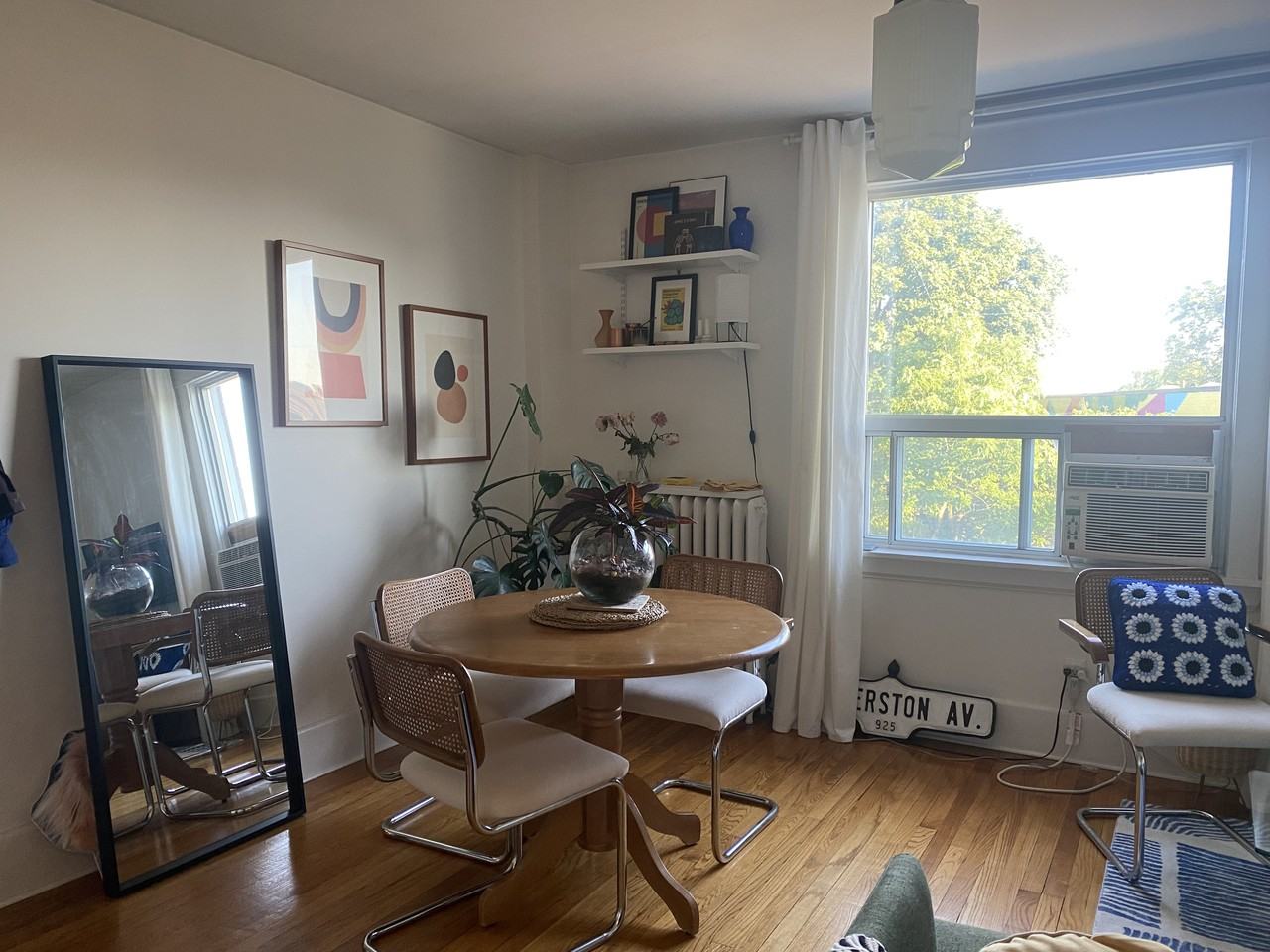 1520 Dundas Street West - Photo 4