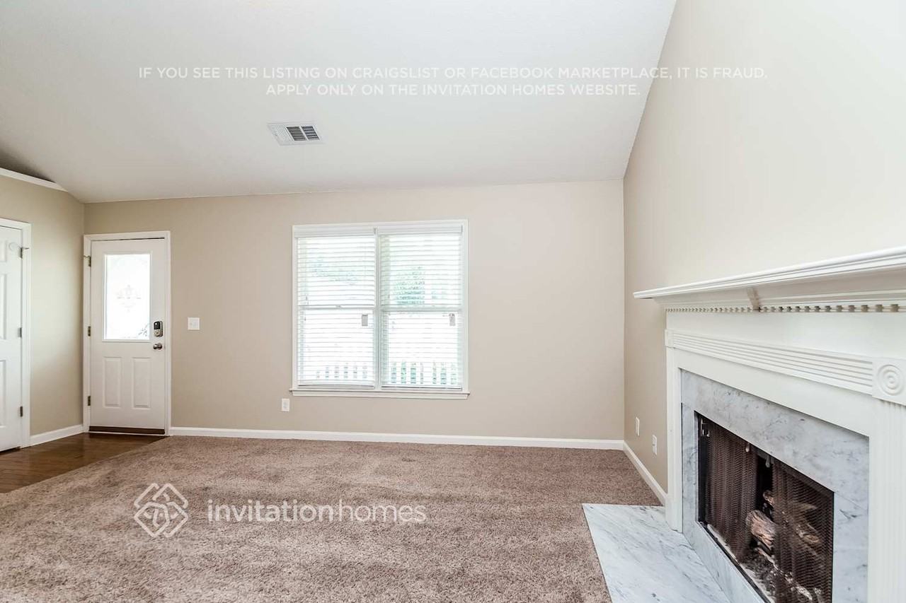 715 Saddle Shoals Dr - Photo 5 of 21