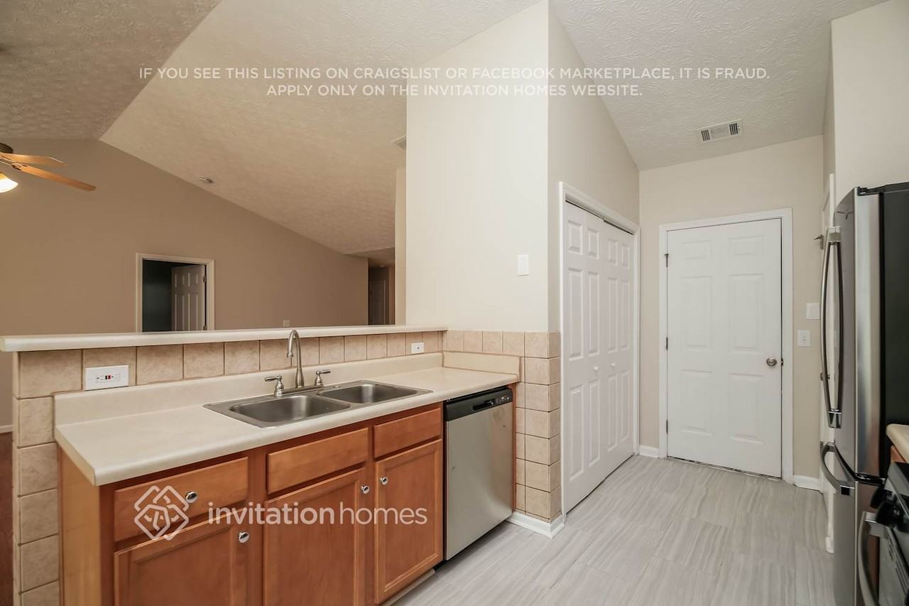 306 Remington Place Blvd - Photo 5 of 16