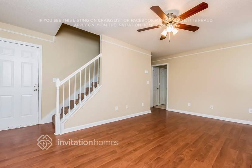 5996 Zane Ct - Photo 6 of 17