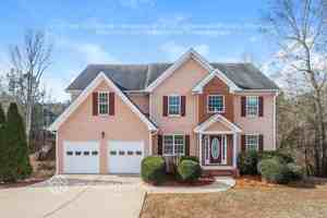 featured image of 471 Charles Towne Ave