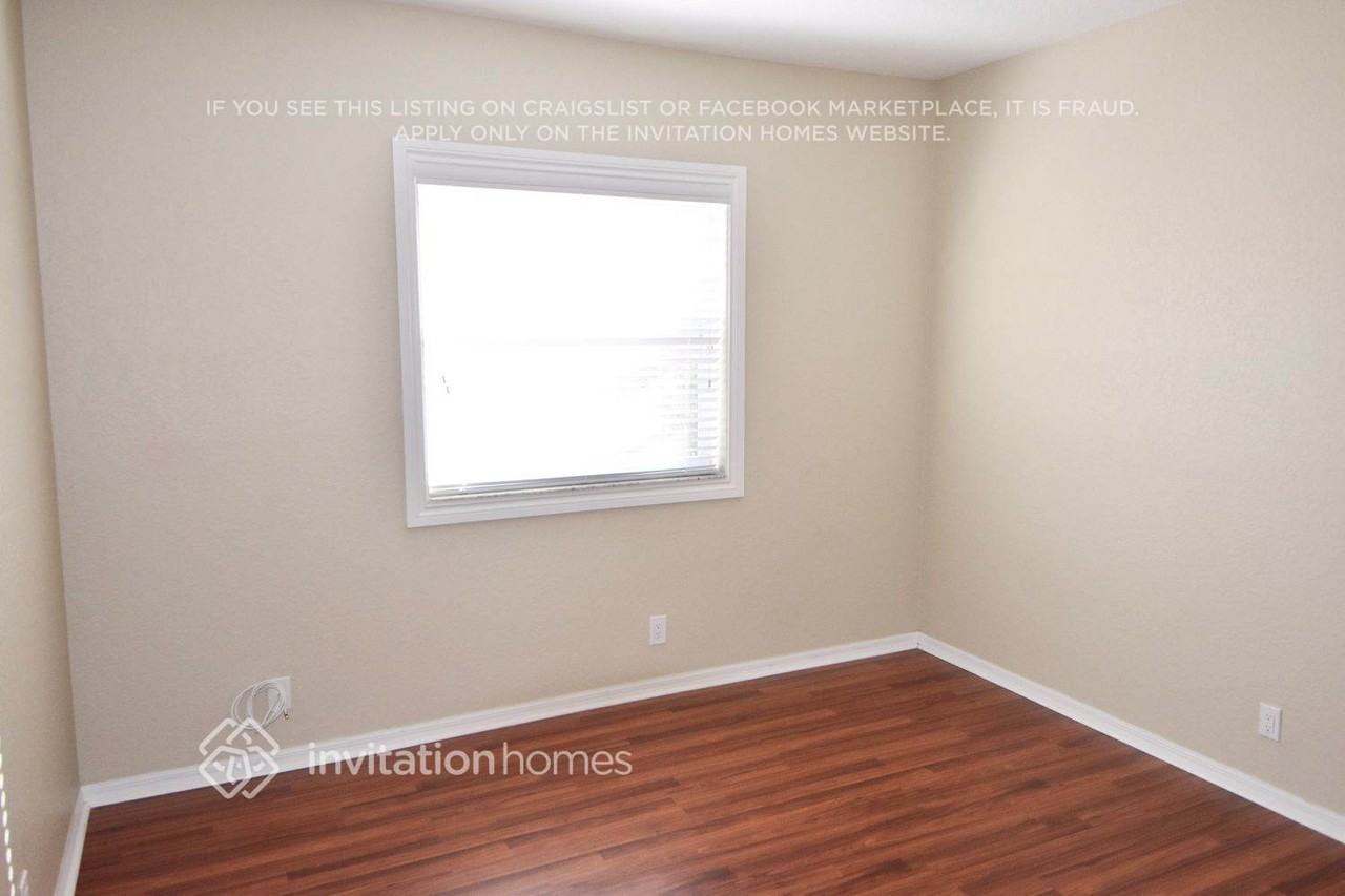 18696 Ocean Mist Dr - Photo 6 of 10