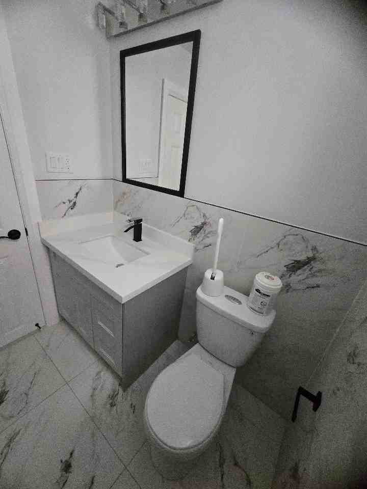 1136 Enchanted Crescent - Photo 6 of 8