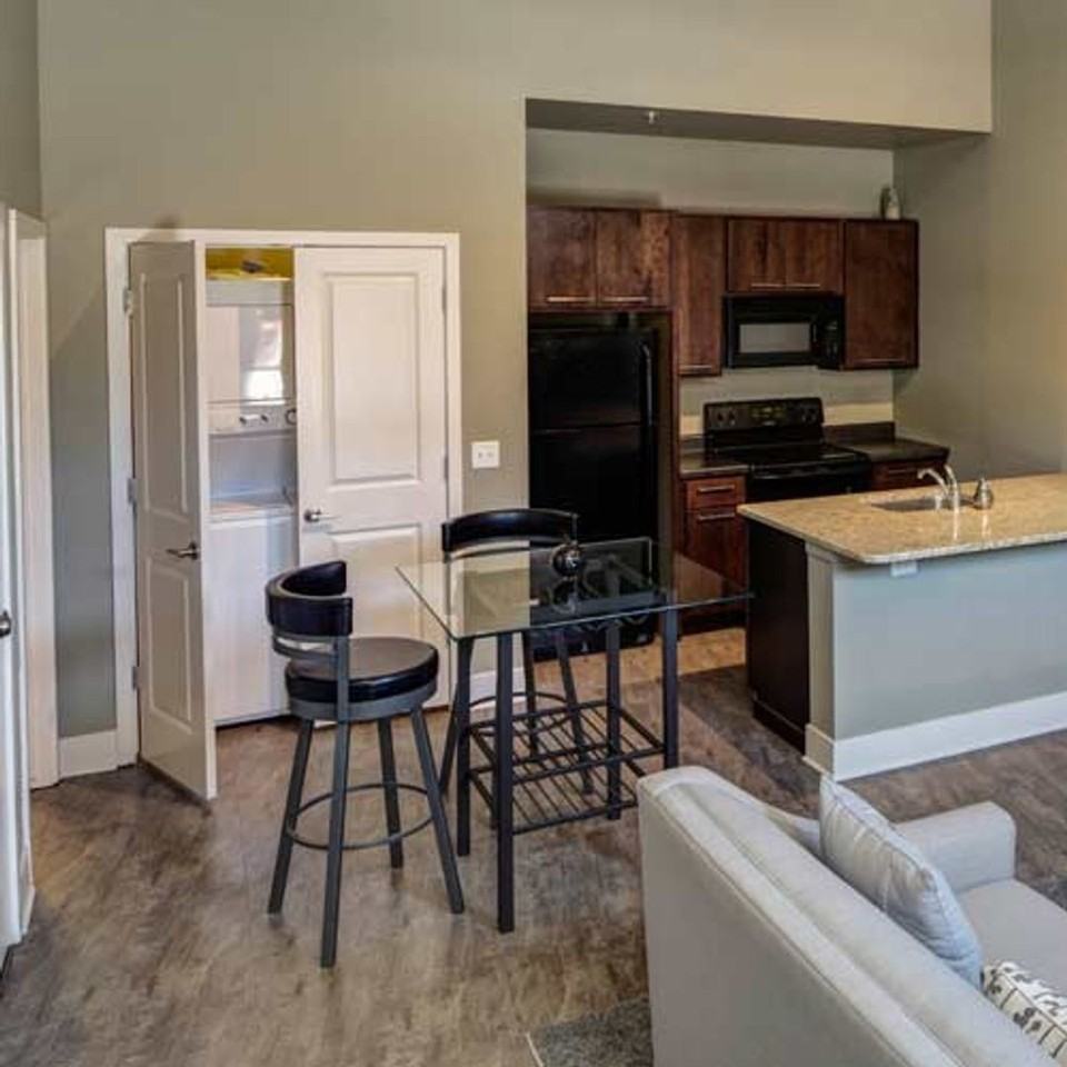 The Junction Apartments - Photo 4 of 11
