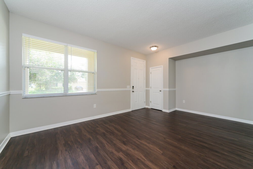917 Anchorage Ln - Photo 5 of 16