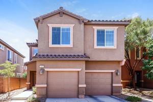 featured image of 643 Calamus Palm Pl