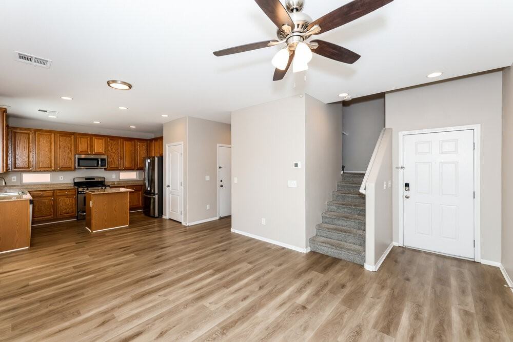 643 Calamus Palm Pl - Photo 5 of 17