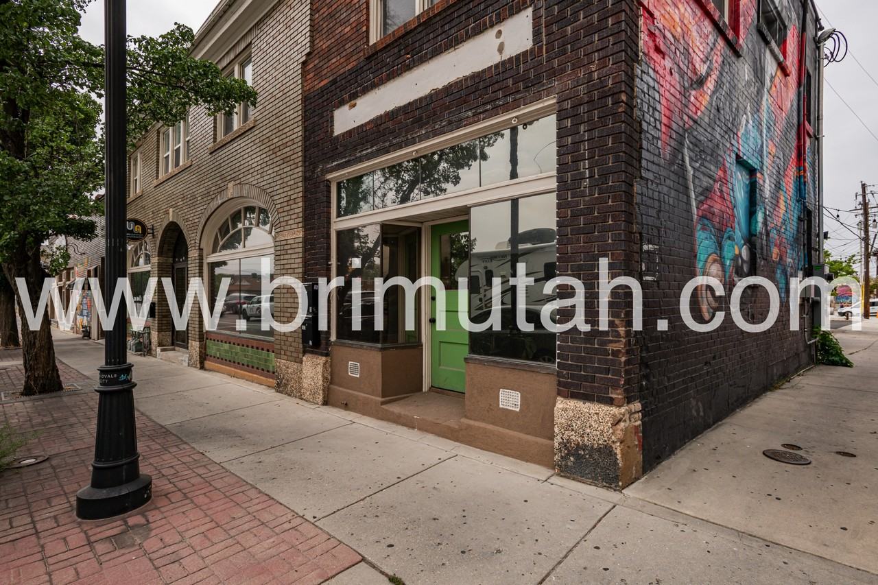684 W Center St #1 - Photo 3 of 16
