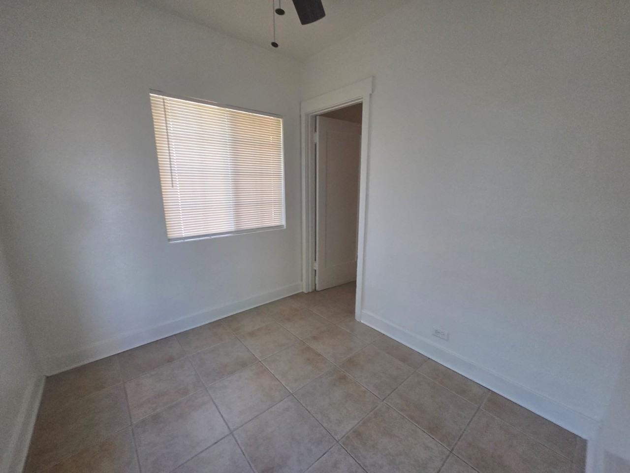 857 E 9th St #857 - Photo 6 of 11