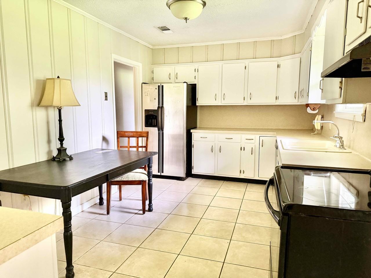9384 S Riveroaks Dr #1 - Photo 4 of 18