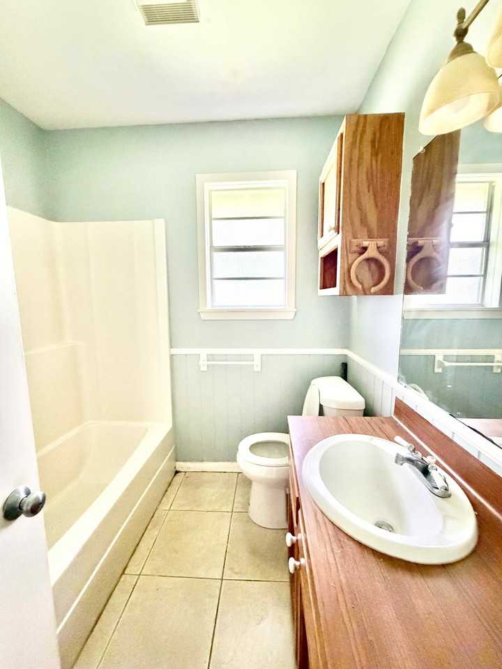 9384 S Riveroaks Dr #1 - Photo 7 of 18
