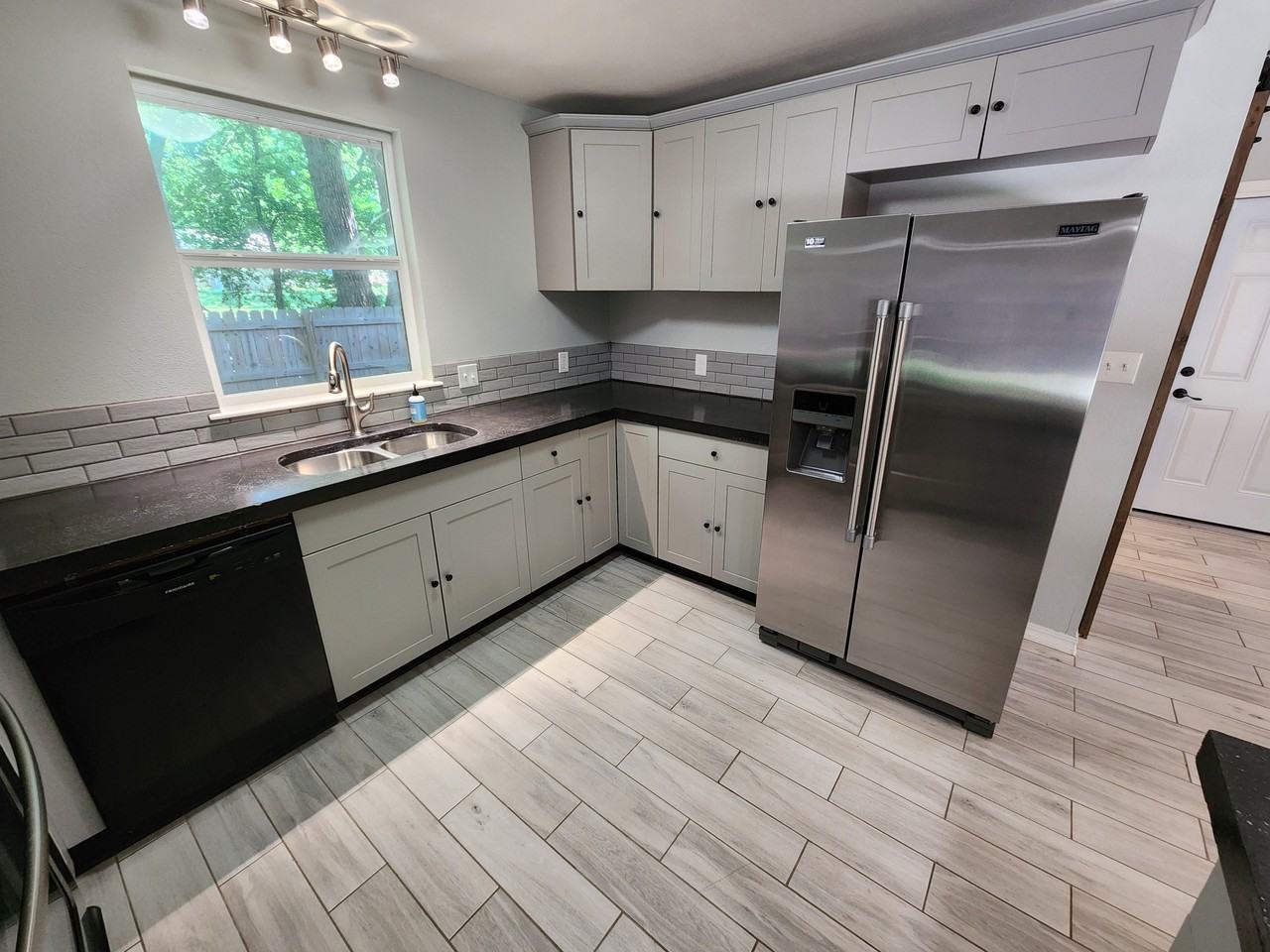 2010 E Foster Dr #1 - Photo 6 of 17