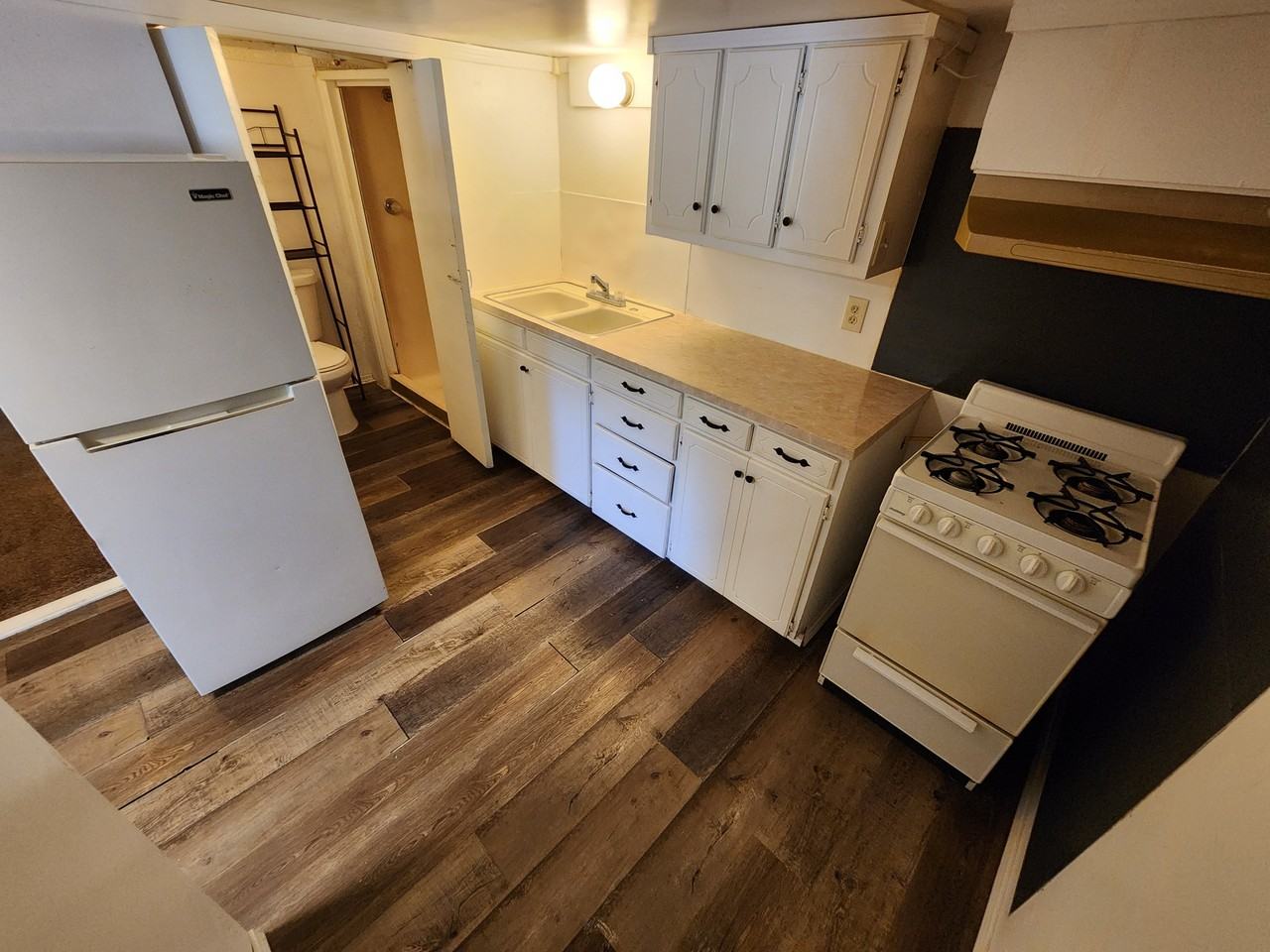 821 N Highland St #1 - Photo 3 of 7