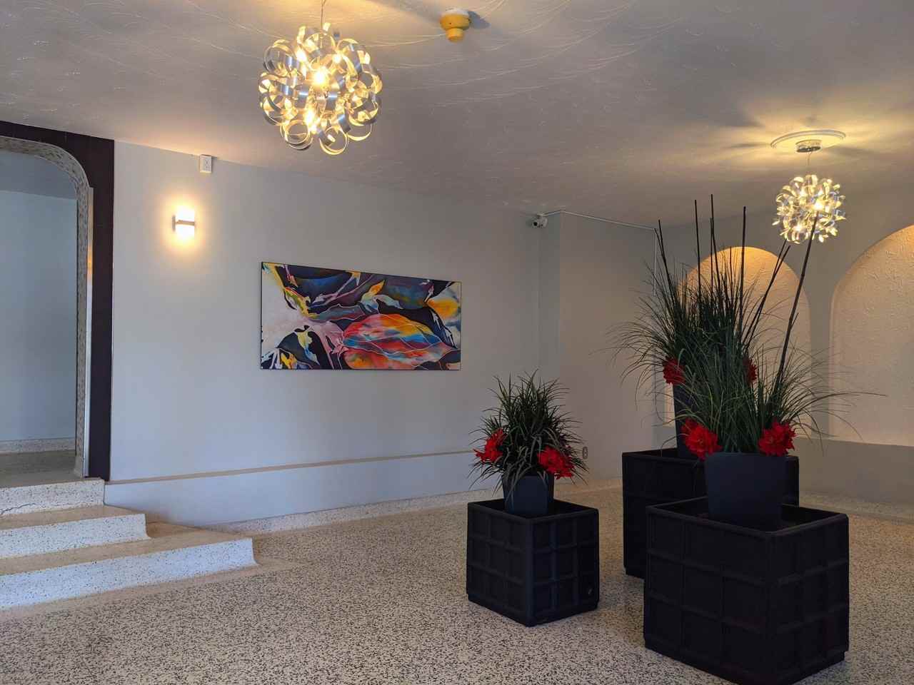 Laverock Apartments - Photo 4 of 4