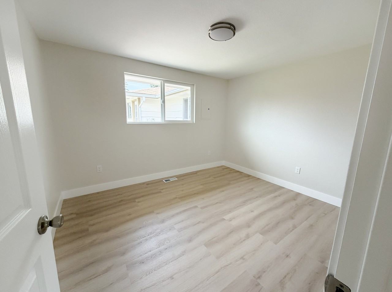 2200 15th Ave #1 - Photo 3 of 11