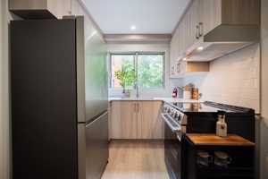 featured image of 7211 Av Fielding