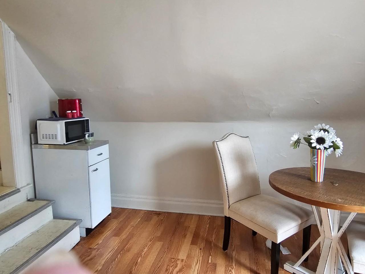 2911 Dudley St - Photo 6 of 10