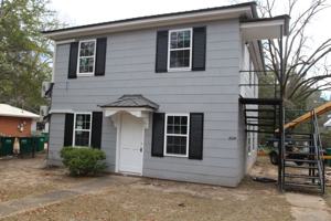 featured image of 802 N Cleveland St #A