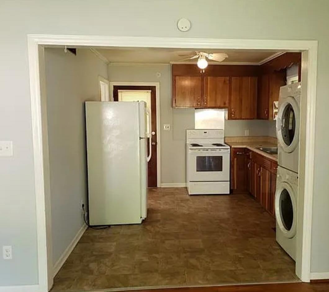215 Dixon Cir - Photo 5 of 12