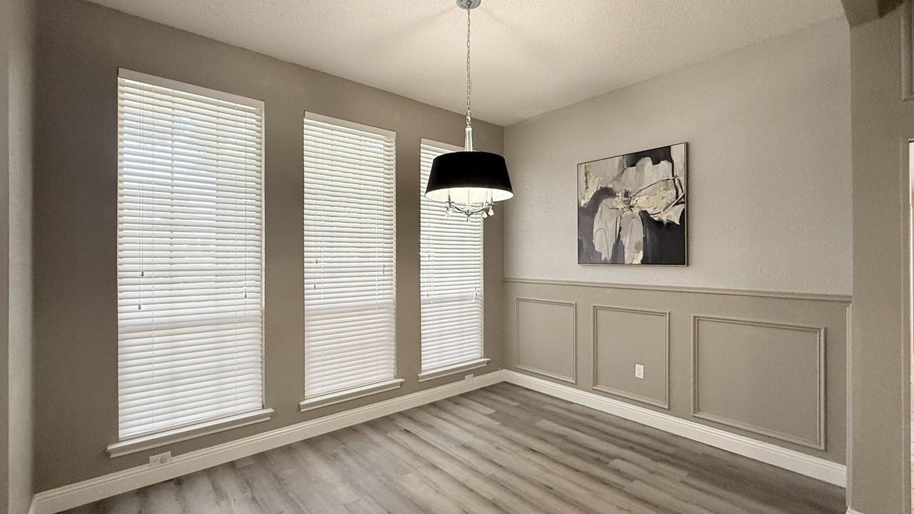 2709 Serenade Ct #1 - Photo 3 of 31