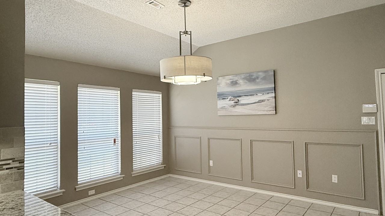 2709 Serenade Ct #1 - Photo 7 of 31