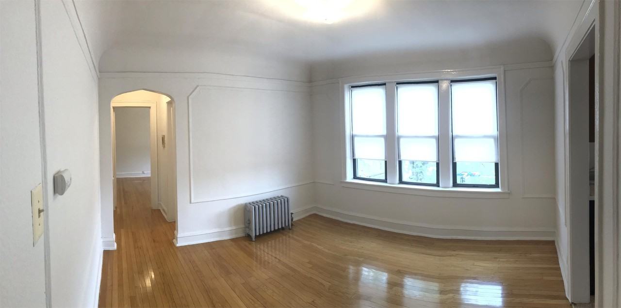 1533 W 83rd St #1533-2 - Photo 4 of 5
