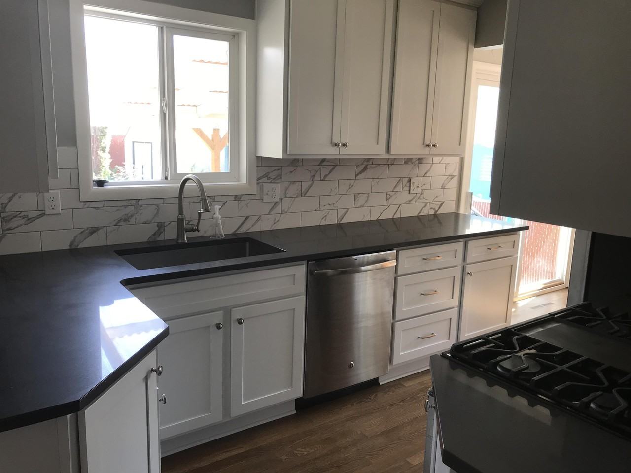 9026 Se Harrison St #1 - Photo 4 of 42