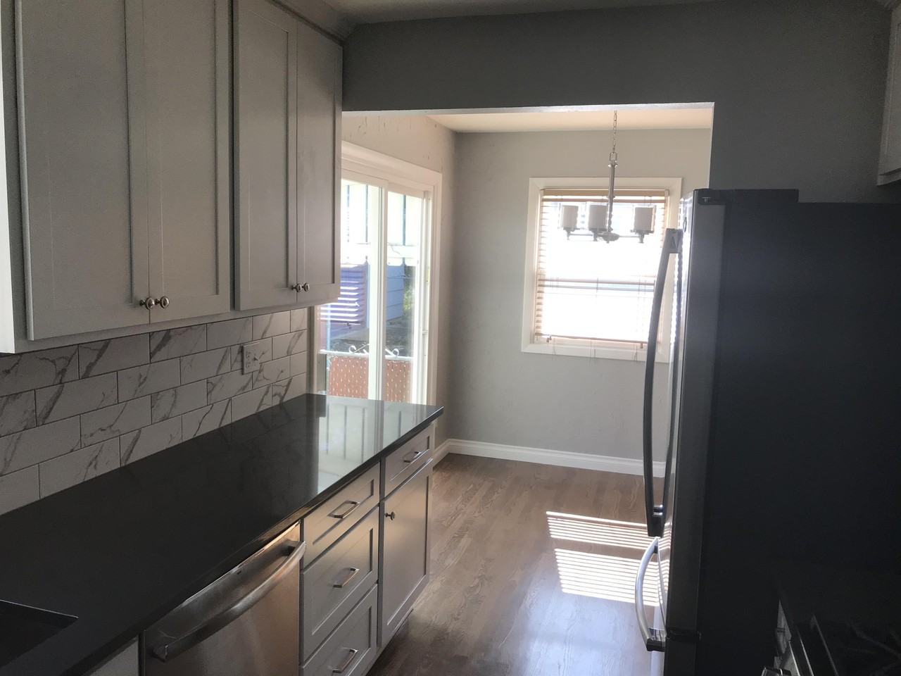 9026 Se Harrison St #1 - Photo 7 of 42