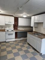 featured image of 66 Maple St #2