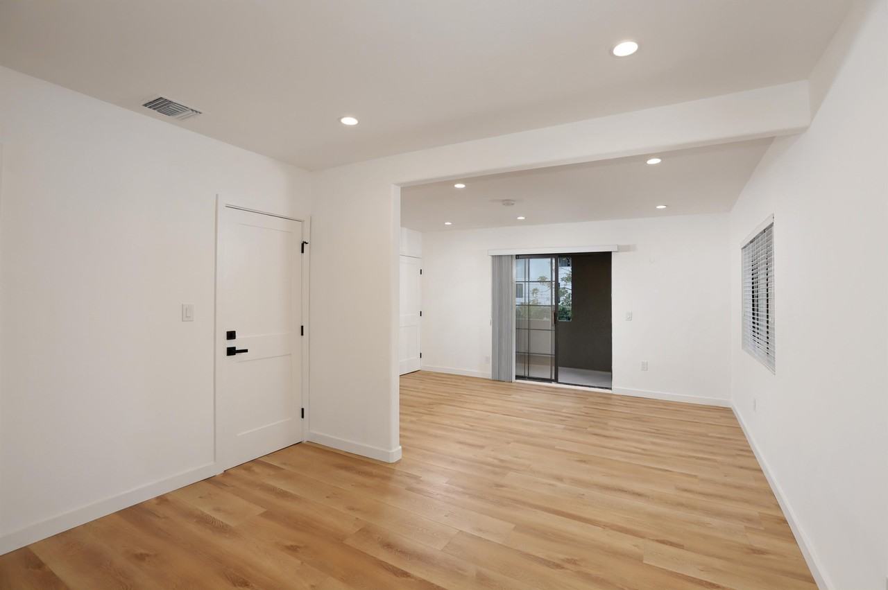 2236 Glendale Blvd #1-2 - Photo 3 of 15