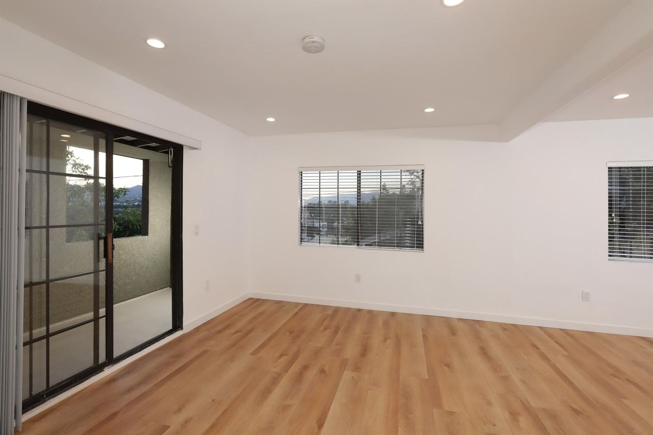2236 Glendale Blvd #1-2 - Photo 4 of 15