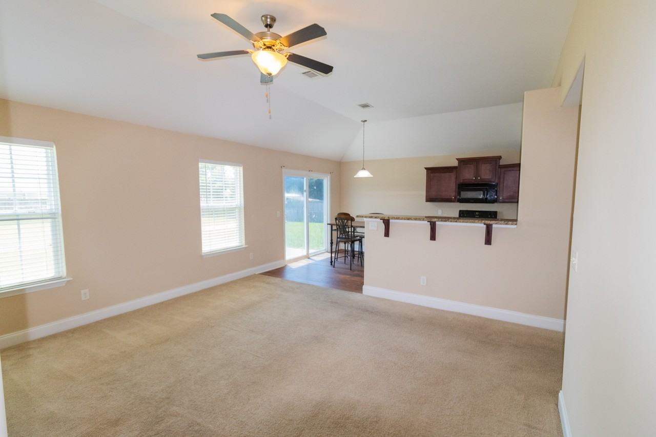 612 Hampstead Ave #1 - Photo 5 of 19