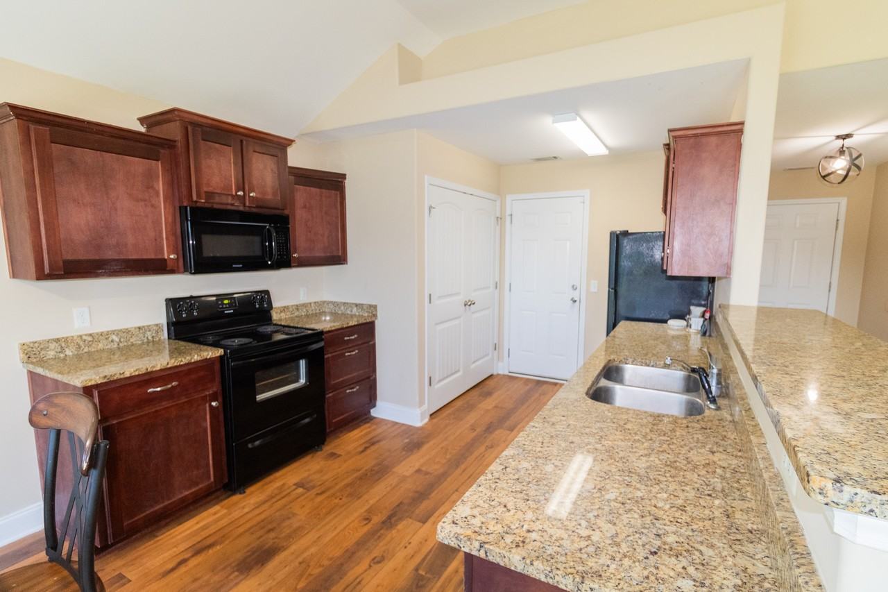 612 Hampstead Ave #1 - Photo 6 of 19