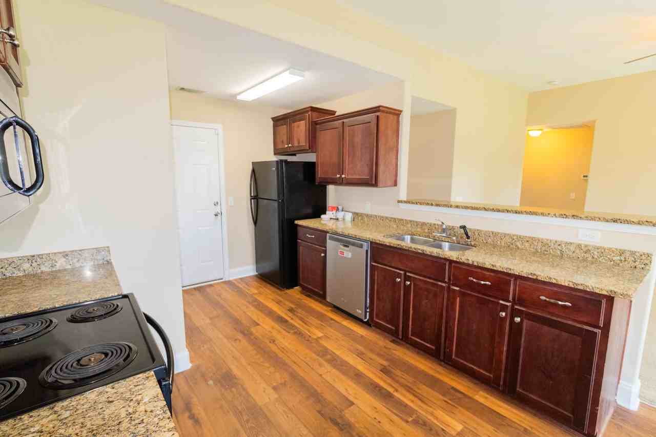 612 Hampstead Ave #1 - Photo 7 of 19