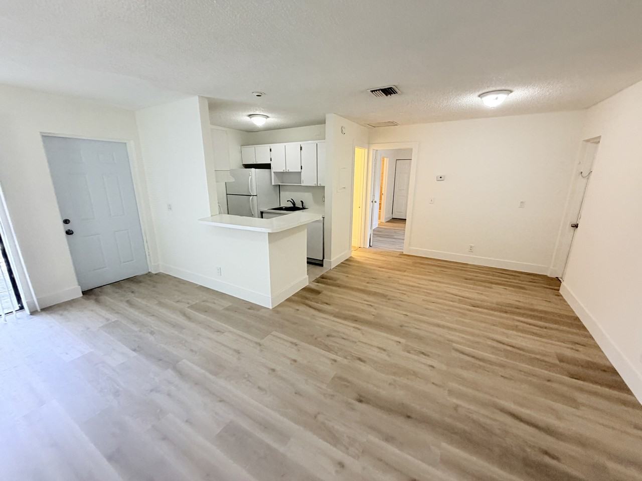 34 Crossings Cir #D - Photo 2 of 19