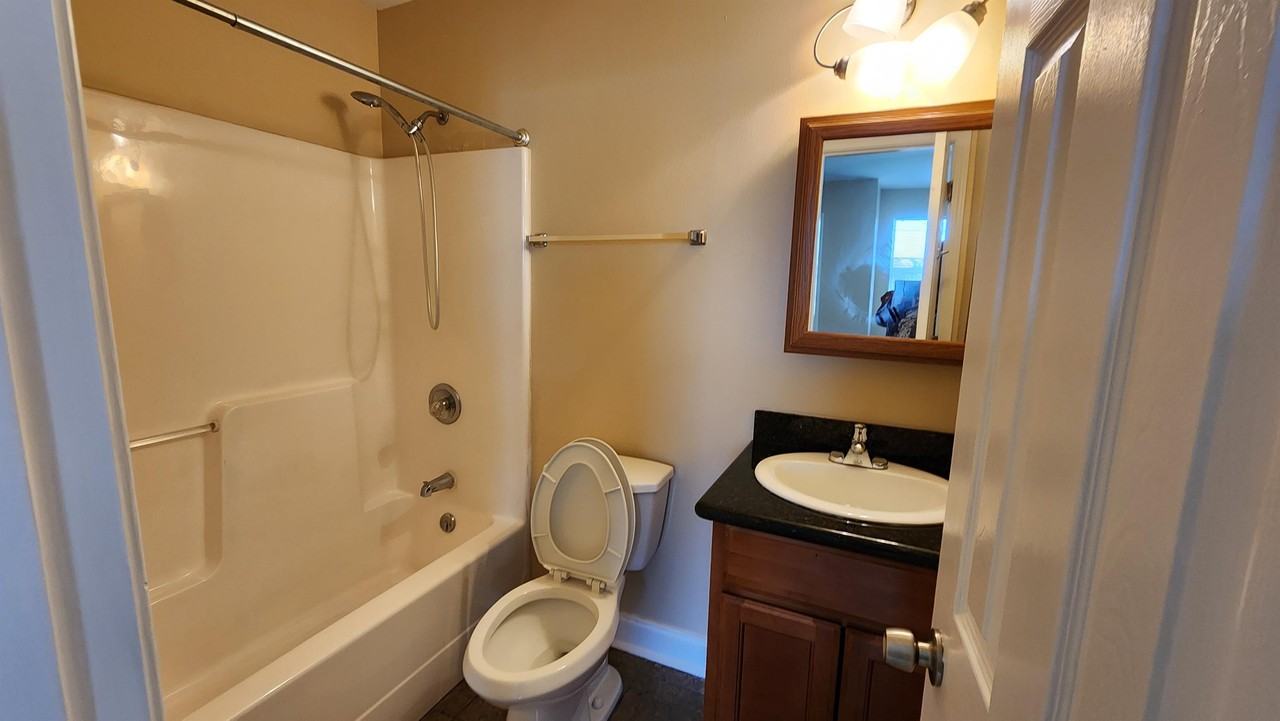 3618 Shangri La Dr #3618 - Photo 7 of 12